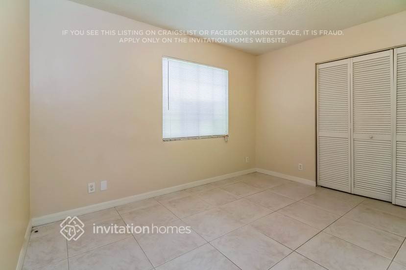 Building Photo - 13668 Folkestone Ct