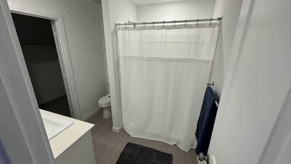 Building Photo - 14881 N Ascot Bnd Cir