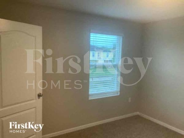 Building Photo - 1807 Greenwood Valley Dr
