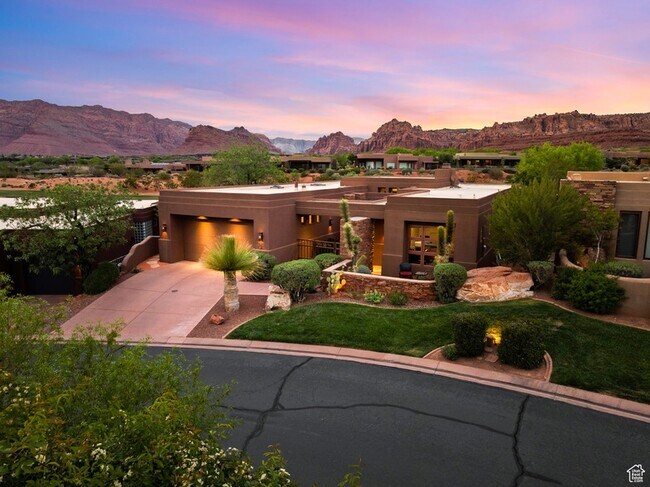 Building Photo - 2410 W Entrada Trail