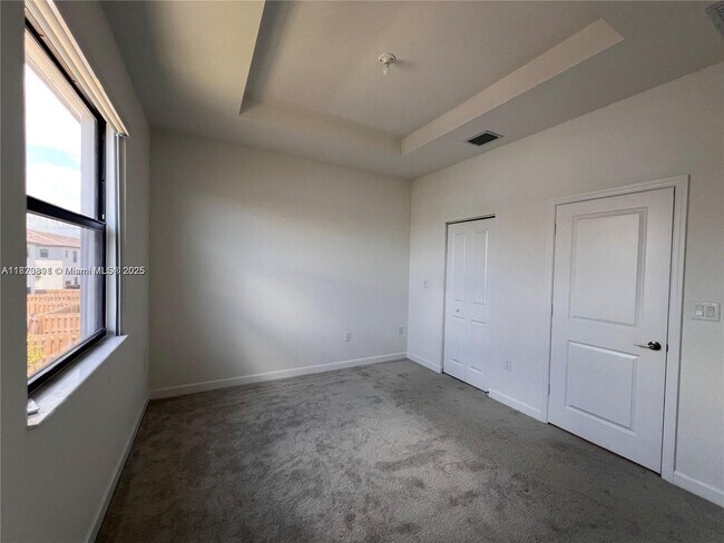 Building Photo - 12860 SW 232nd Ter