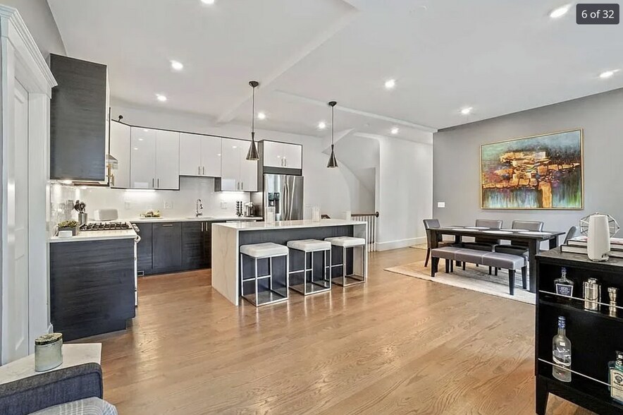 Building Photo - 20 Lincoln St