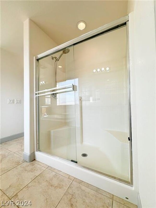 Building Photo - 6596 Polonius Ct