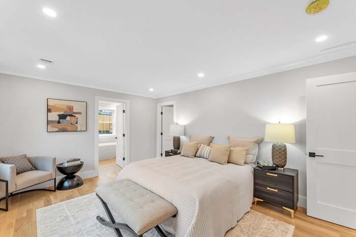 Building Photo - 417 Poplar St