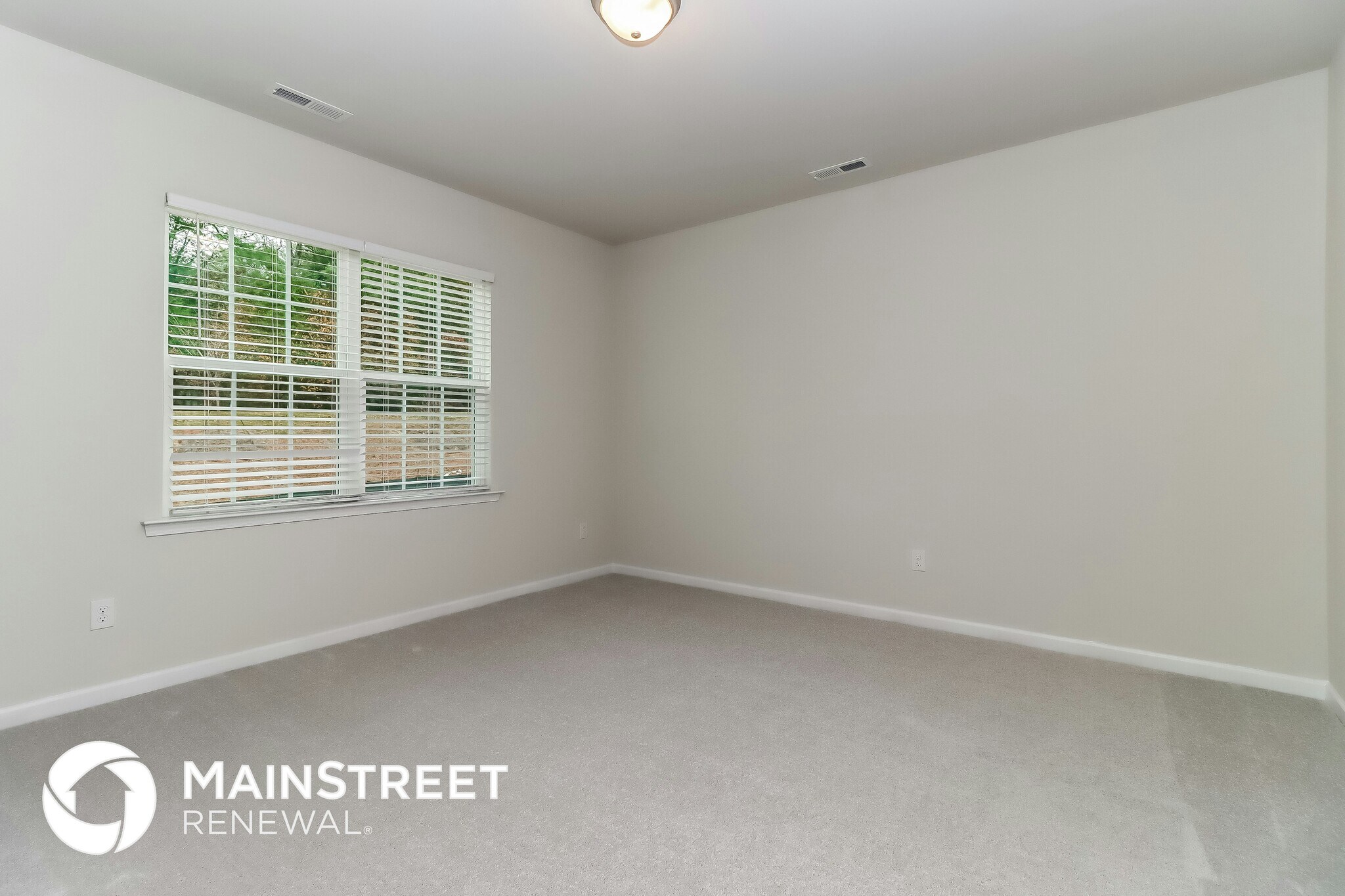 Building Photo - 140 White Apple Wy