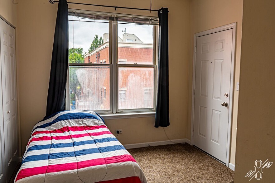 Third Bedroom - 1500 S Halsted St