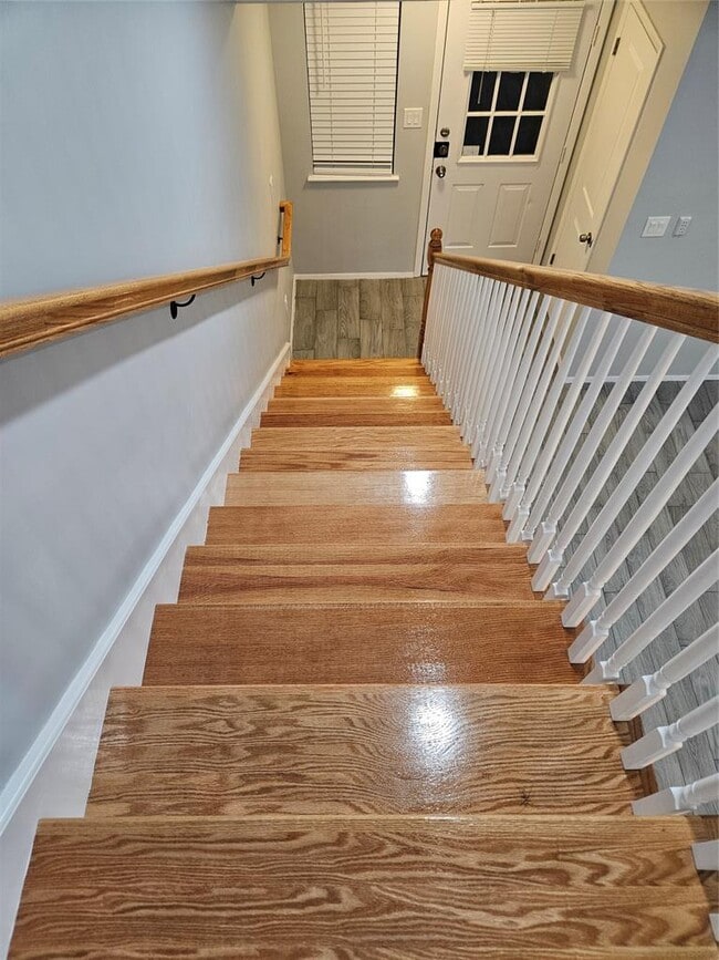 Building Photo - 2209 Singletree Ave