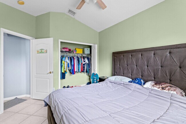 Building Photo - 103 Black Olive Crescent