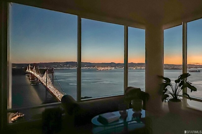 Building Photo - 401 Harrison St