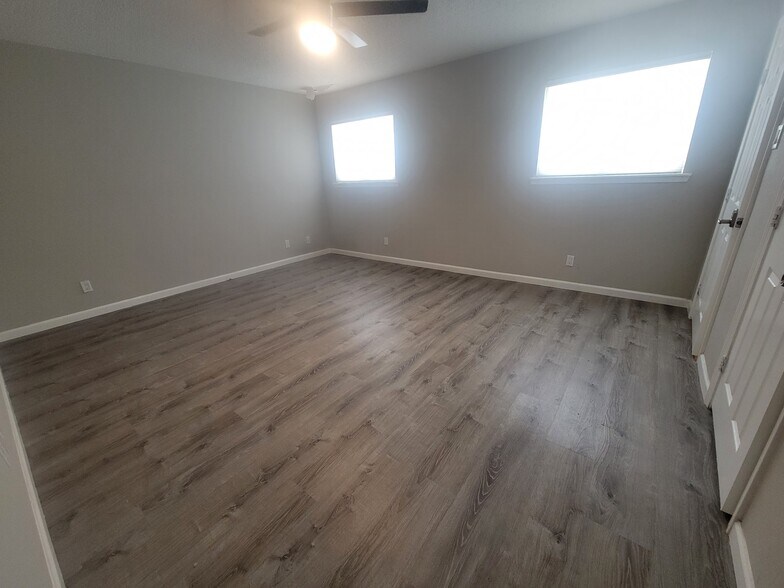 Large Master Bedroom - 3700 83rd St