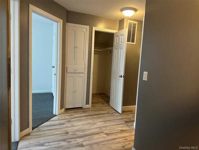 Building Photo - 44 Paerdegat 13th St