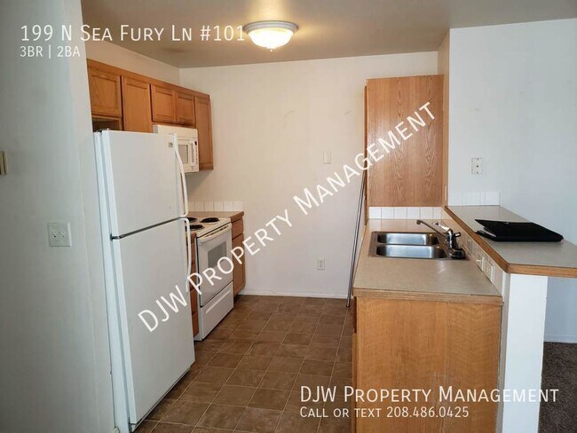 Building Photo - Close to Boise Towne Square!