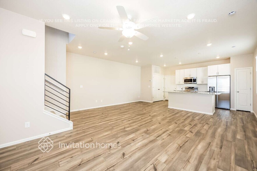 Building Photo - 9387 Oro City Loop