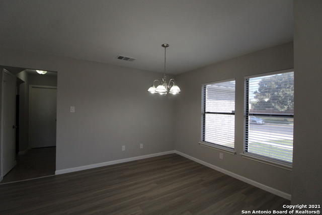 Building Photo - 9879 Highland Creek