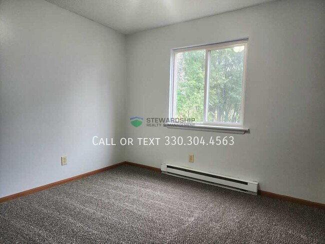 Building Photo - 7270 Stuhldreher St NW