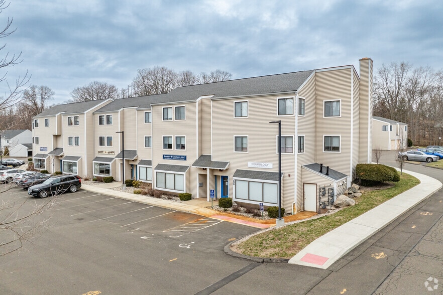 288 E Main St, Branford, CT 06405 - Mews