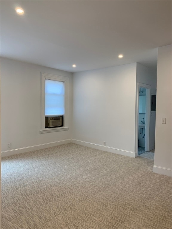 Building Photo - 1064 Beacon St