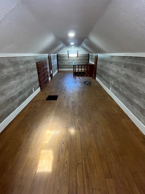 Bedroom #3 - 1800 N Rosewood Ave