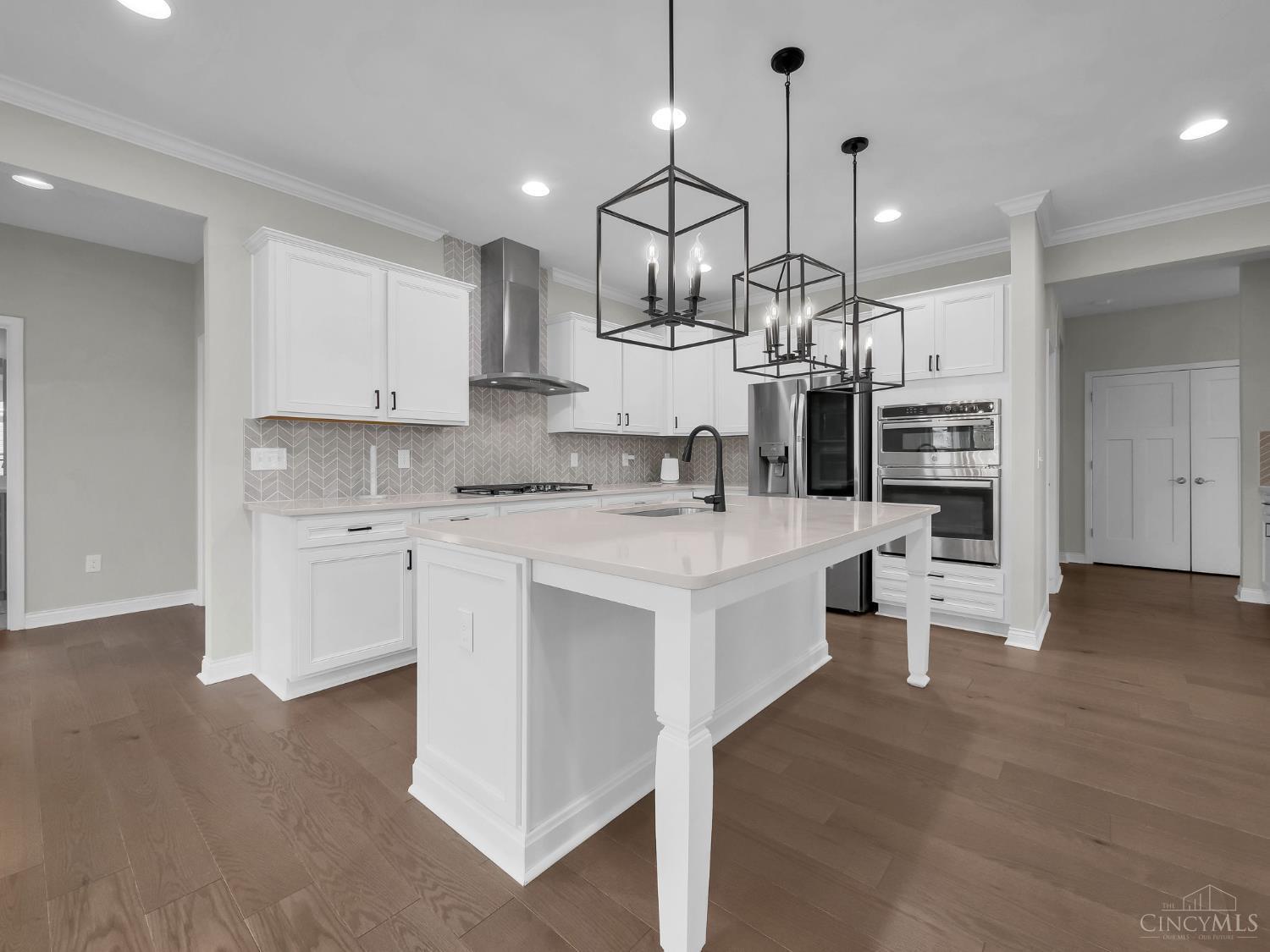 Building Photo - 5874 Spinney Ct