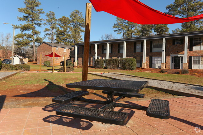 Picnic Tables with Sun Sails - Flats at 235