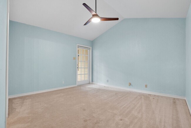 Building Photo - 2607 Knights Walk