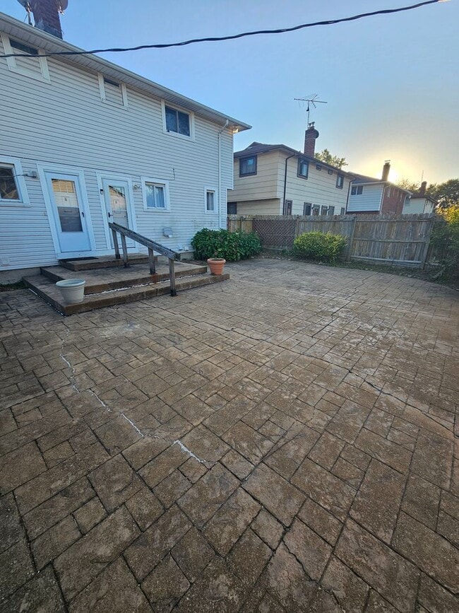 Building Photo - 15202 Aldene Ave