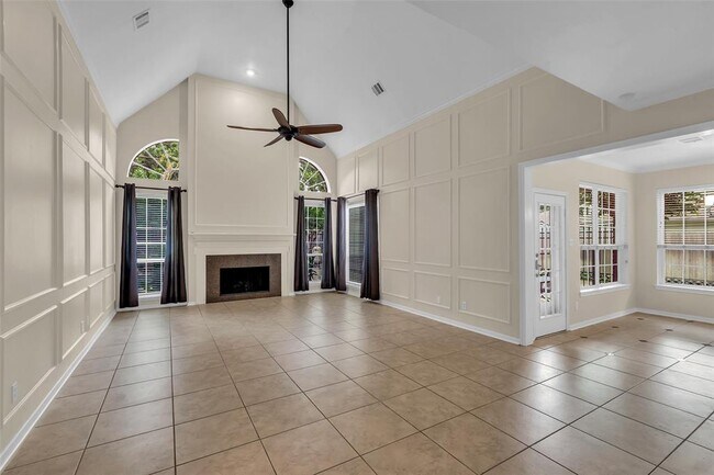 Building Photo - 7302 Palisades Heights Dr