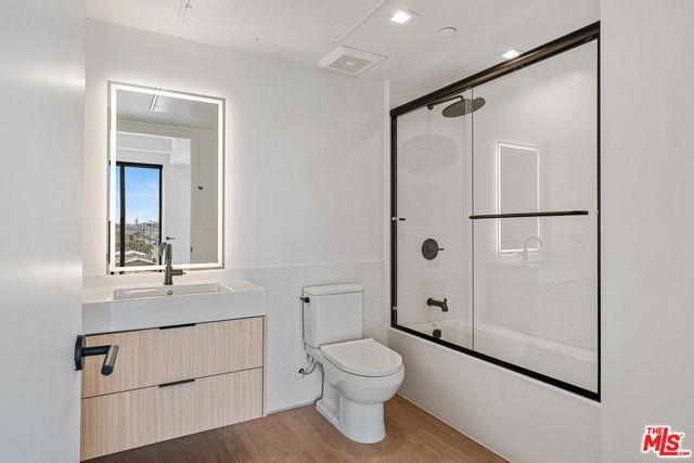 Building Photo - 10700 Tabor St