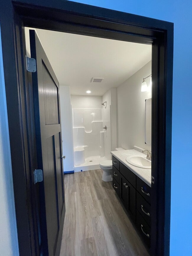 Building Photo - 995 Morning Star Ln