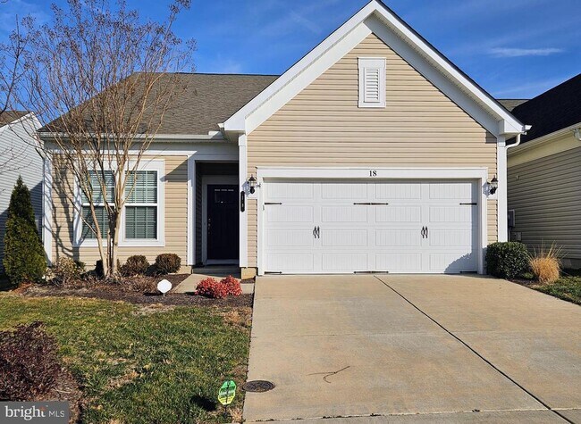 Building Photo - 18 Fenwick Dr