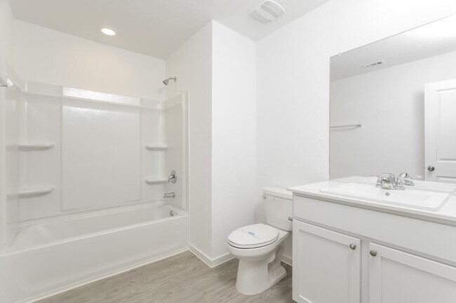 Building Photo - 14411 Jenson Crk