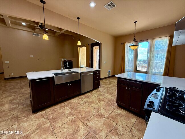 Building Photo - 7331 Brays Landing Drive