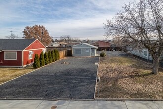 Building Photo - 1 Bedroom 1 Bath Home for Rent!!