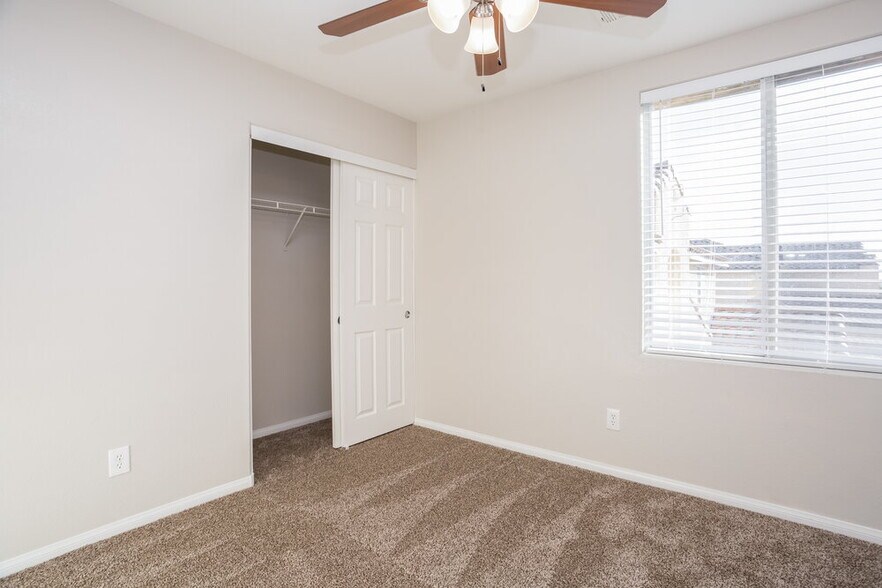 Building Photo - 9150 W Brilliant Prairie Ct