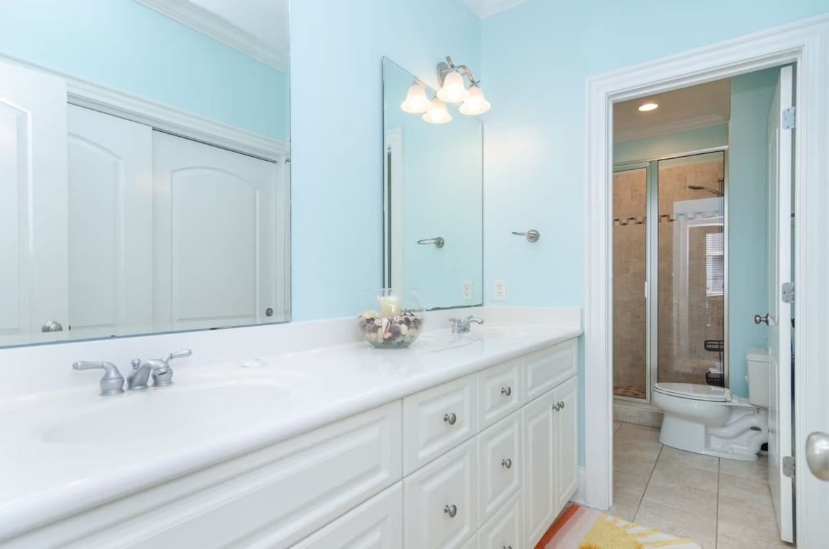 Building Photo - 14A E Greensboro St