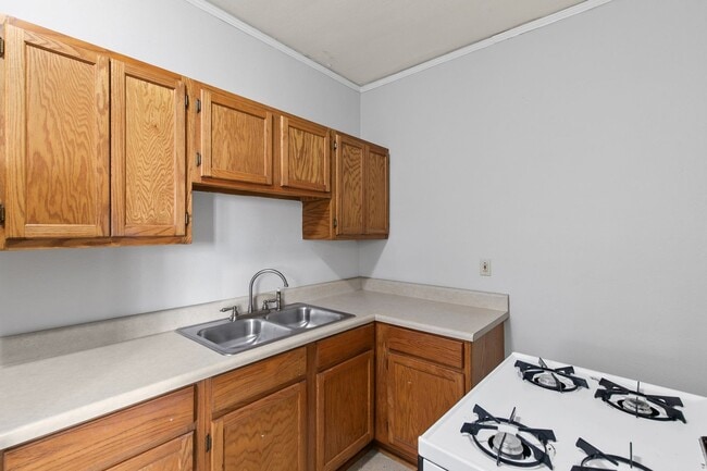 Interior Photo - Clairmont