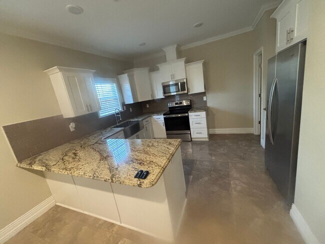 Building Photo - Home in Knights Landing