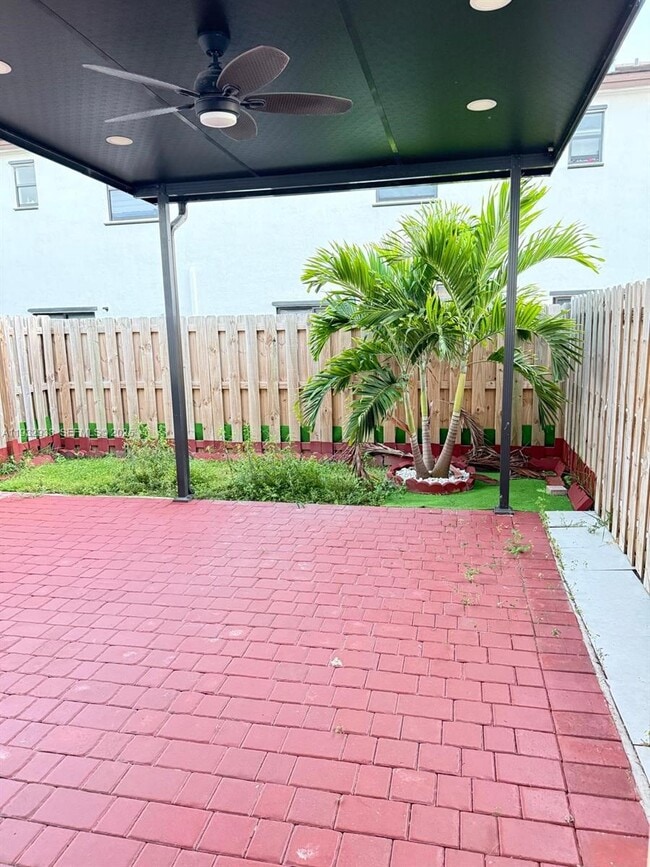 Building Photo - Southwest 232nd Street, Goulds, FL 33170 - 3 BR 2.5 BA townhouse