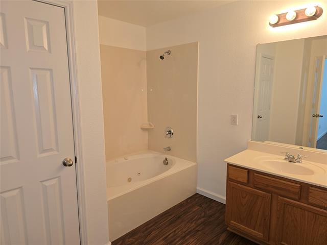 Building Photo - 9028 Navigation Dr