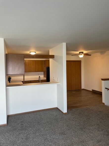 Building Photo - 142 Wolf Run