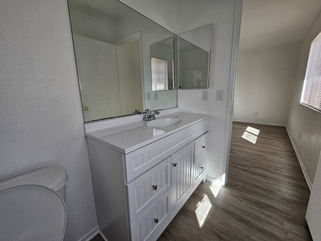 Building Photo - ***ALL BRAND NEW INSIDE***3 BED 2 BATH