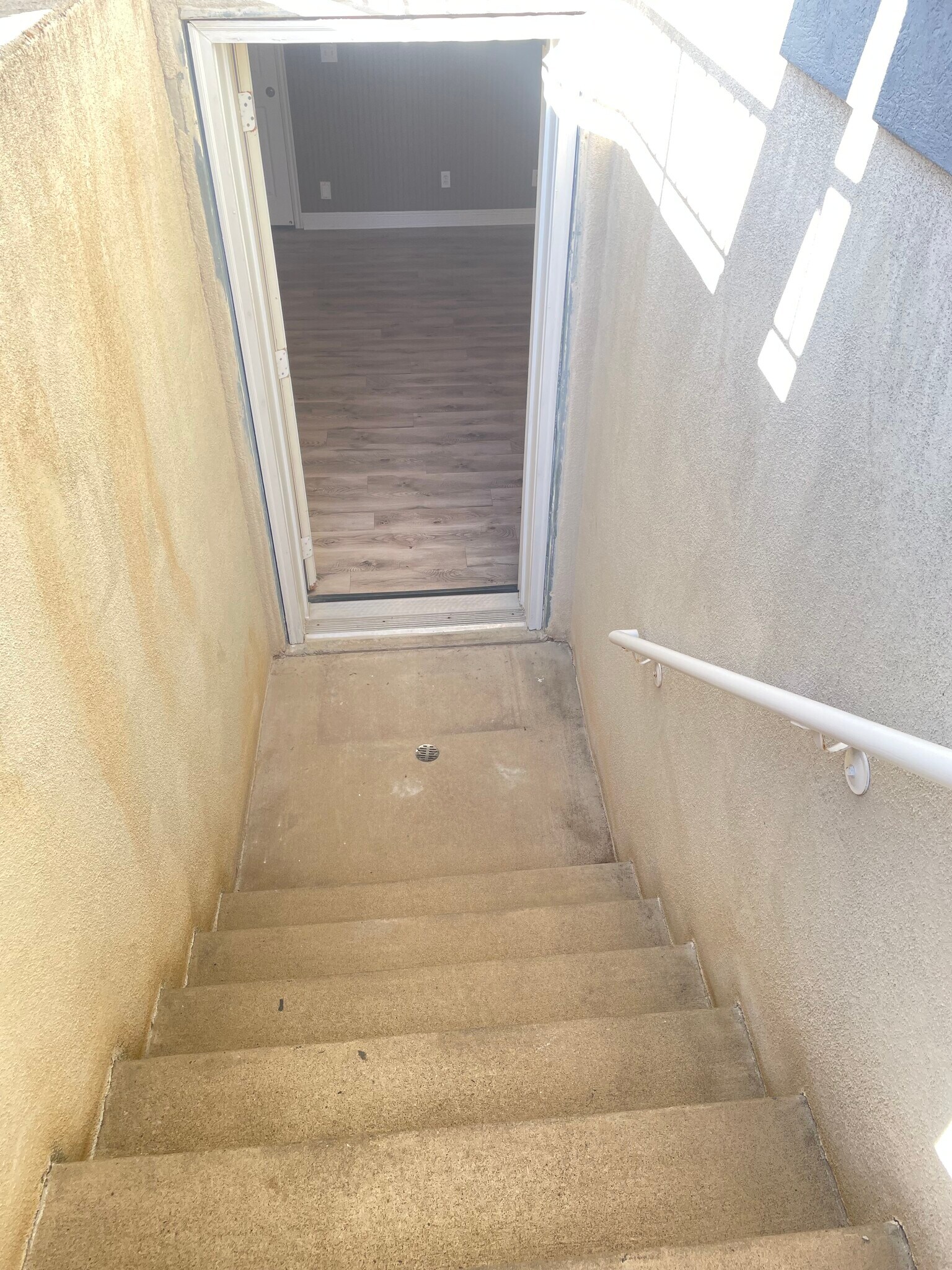 Building Photo - 719 W 2175 N