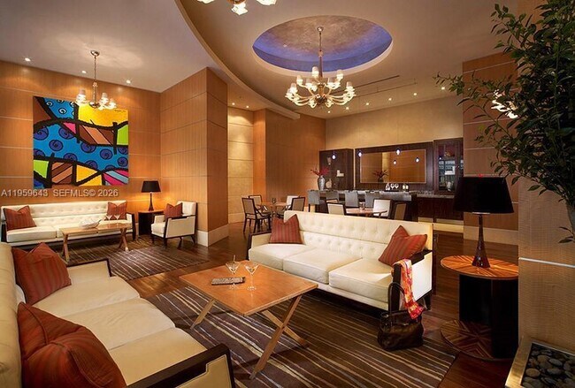 Building Photo - 253 NE 2nd St