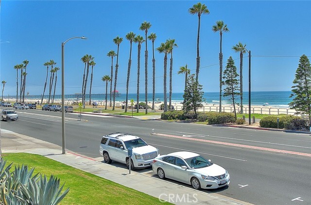 Building Photo - 1400 Pacific Coast Hwy