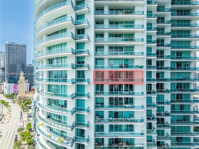 Building Photo - 900 Biscayne Blvd