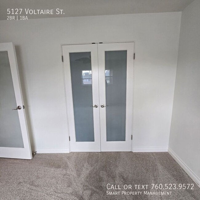 Building Photo - 5127 Voltaire St