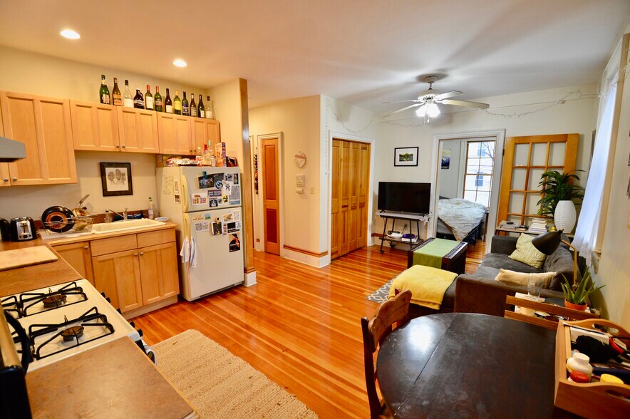 Building Photo - 24 Grovenor Rd