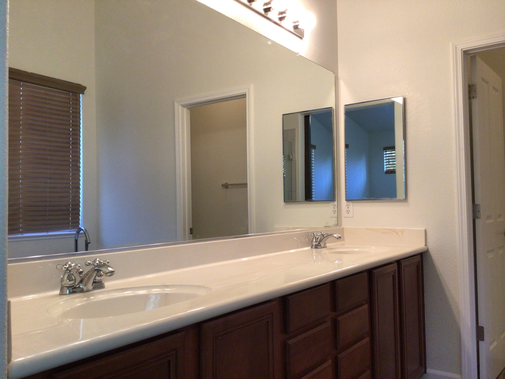 Building Photo - 5838 Rainier Peak Dr