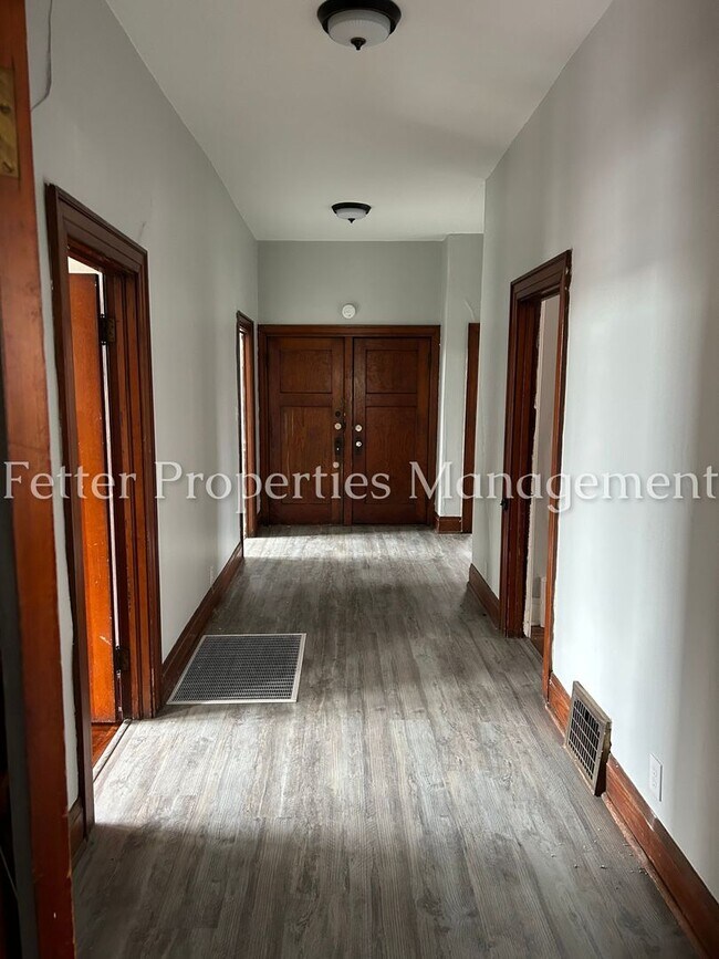 Building Photo - 3616 Stringtown Rd