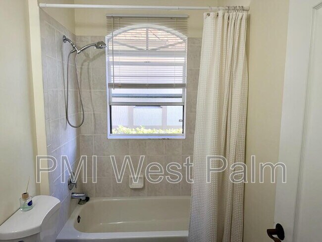 Building Photo - 11973 Sturbridge Ln